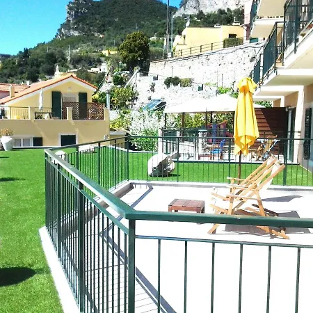 Hotel Holiday Varigotti